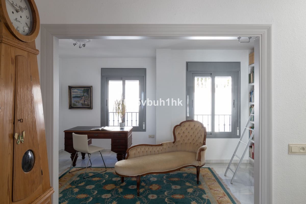 4 soveværelse Villa til salg i Mijas med garage - € 995.000 (Ref: 9480521)