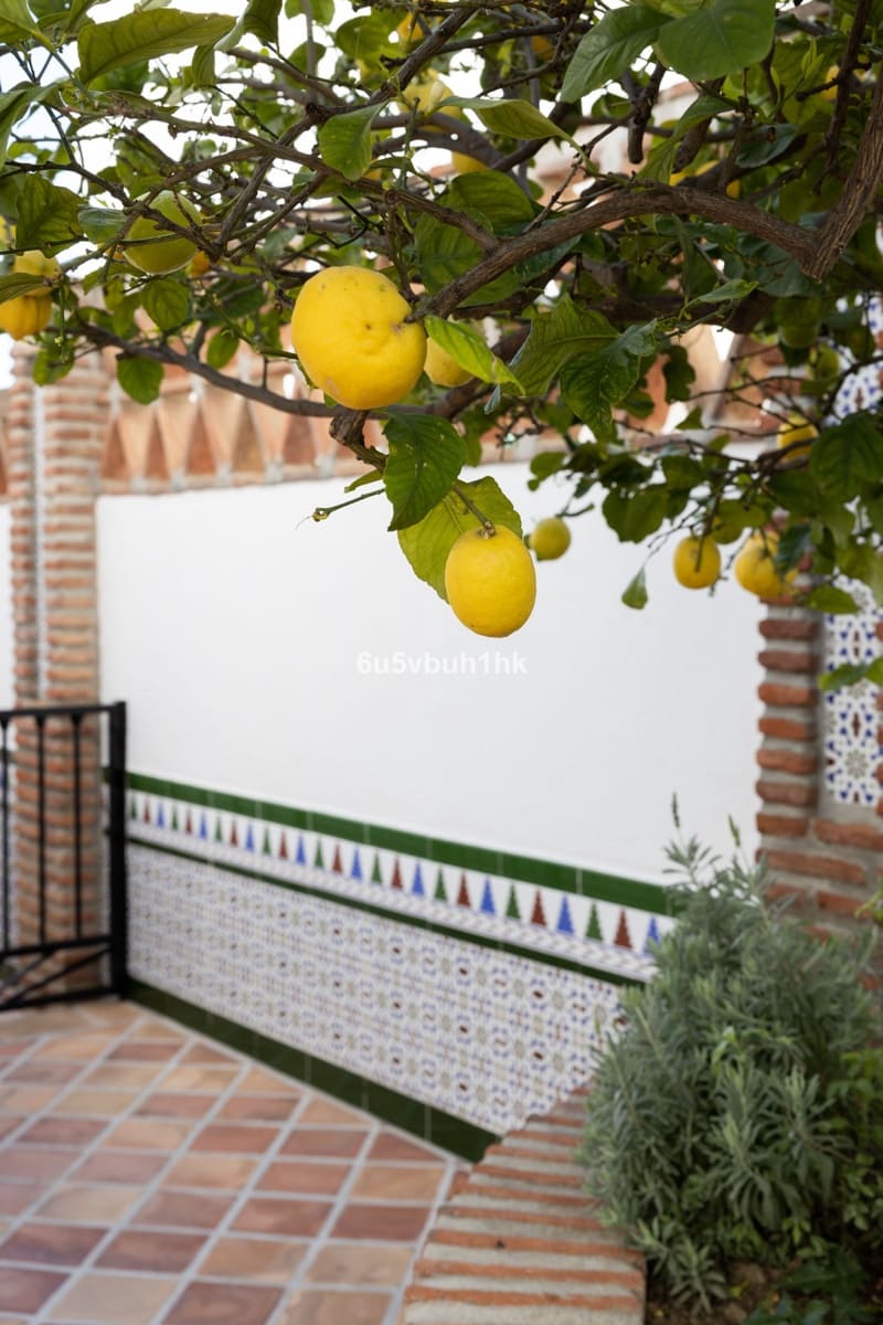4 soveværelse Villa til salg i Mijas med garage - € 995.000 (Ref: 9480521)