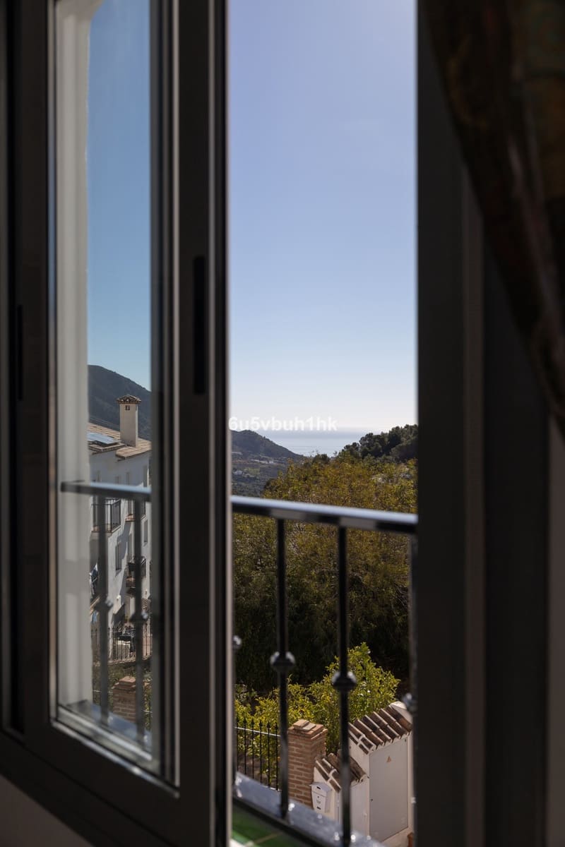 4 soveværelse Villa til salg i Mijas med garage - € 995.000 (Ref: 9480521)