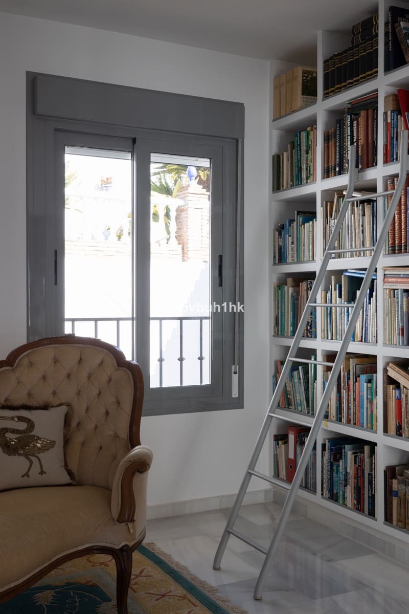 4 soveværelse Villa til salg i Mijas med garage - € 995.000 (Ref: 9480521)