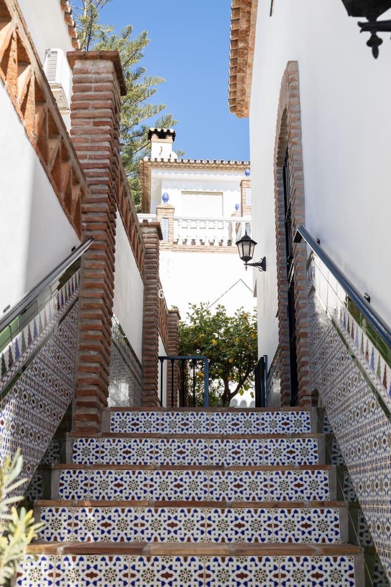 4 soveværelse Villa til salg i Mijas med garage - € 995.000 (Ref: 9480521)