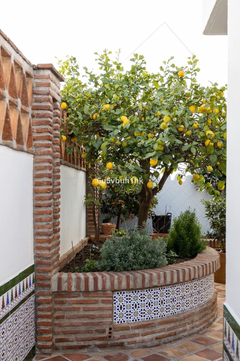4 soveværelse Villa til salg i Mijas med garage - € 995.000 (Ref: 9480521)