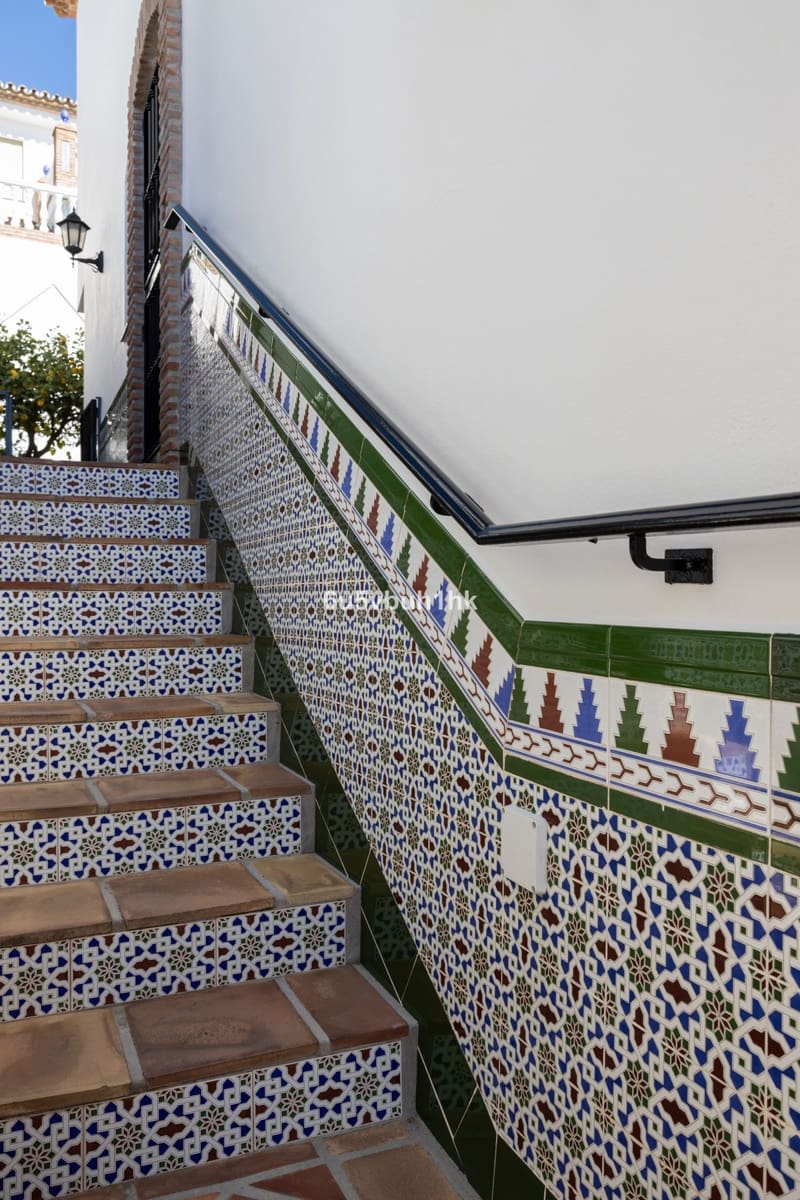 4 soveværelse Villa til salg i Mijas med garage - € 995.000 (Ref: 9480521)
