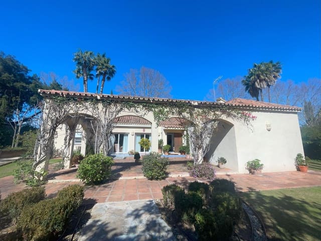 Chalet de 5 habitaciones en Sotogrande Alto, San Roque en venta con piscina - 995.000 € (Ref: 9480523)