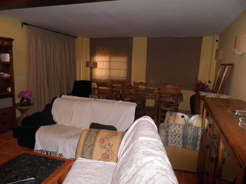 6 chambre Villa/Maison à vendre à Estepona avec piscine - 995 000 € (Ref: 9480524)