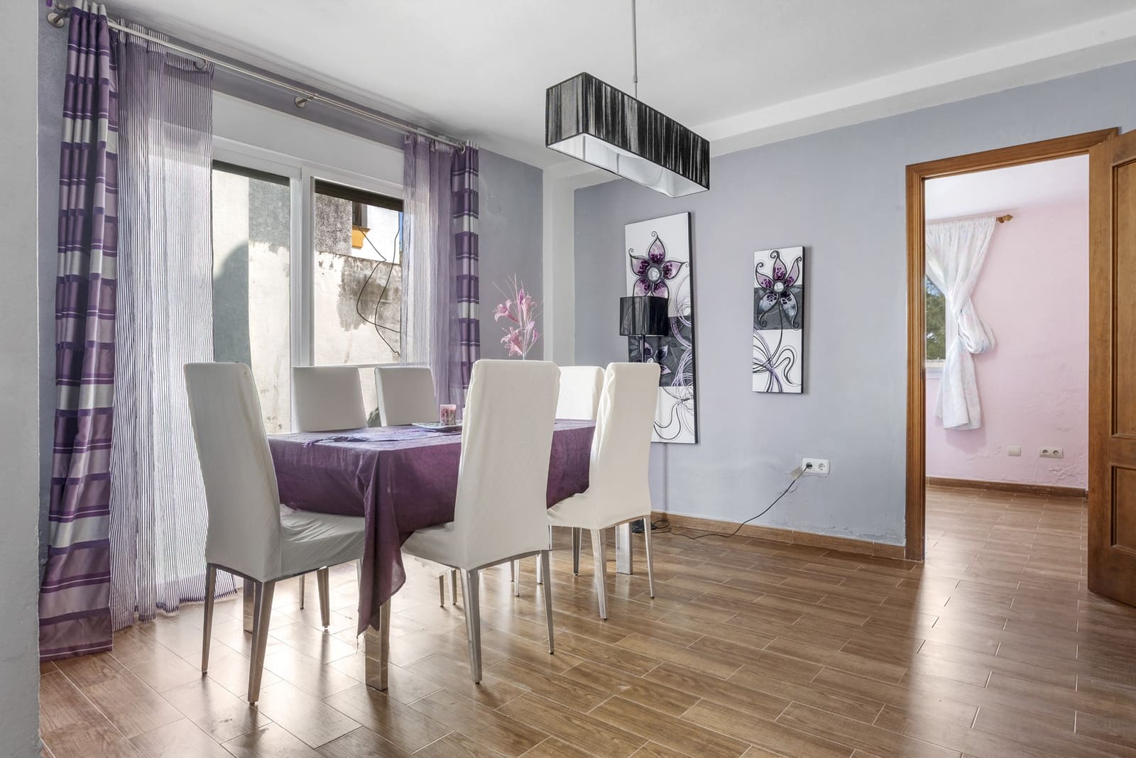 6 soveværelse Villa til salg i Estepona med swimmingpool - € 995.000 (Ref: 9480525)