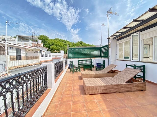 7 soveværelse Byhus til salg i Marbella - € 999.999 (Ref: 9480535)