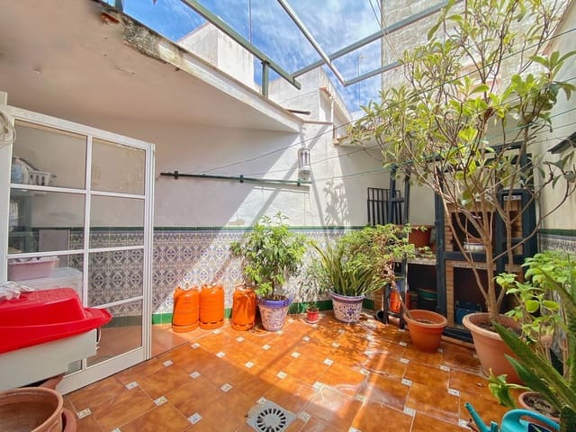7 soveværelse Byhus til salg i Marbella - € 999.999 (Ref: 9480535)