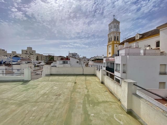 Casa de 7 habitaciones en Marbella en venta - 2.100.000 € (Ref: 9480535)