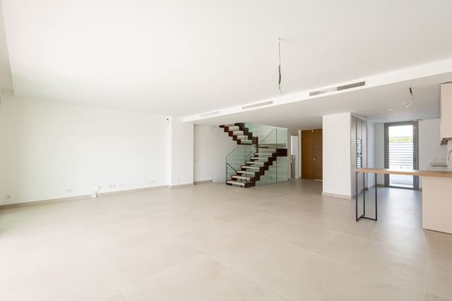 3 soveværelse Semi-Rækkehus til salg i San Pedro de Alcántara Pueblo, Marbella med swimmingpool garage - € 1.100.000 (Ref: 9480544)