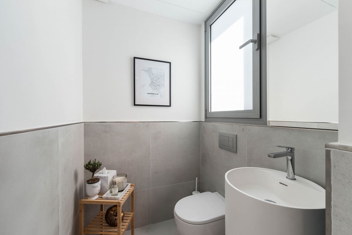 3 soveværelse Semi-Rækkehus til salg i San Pedro de Alcantara med swimmingpool garage - € 1.295.000 (Ref: 9480553)