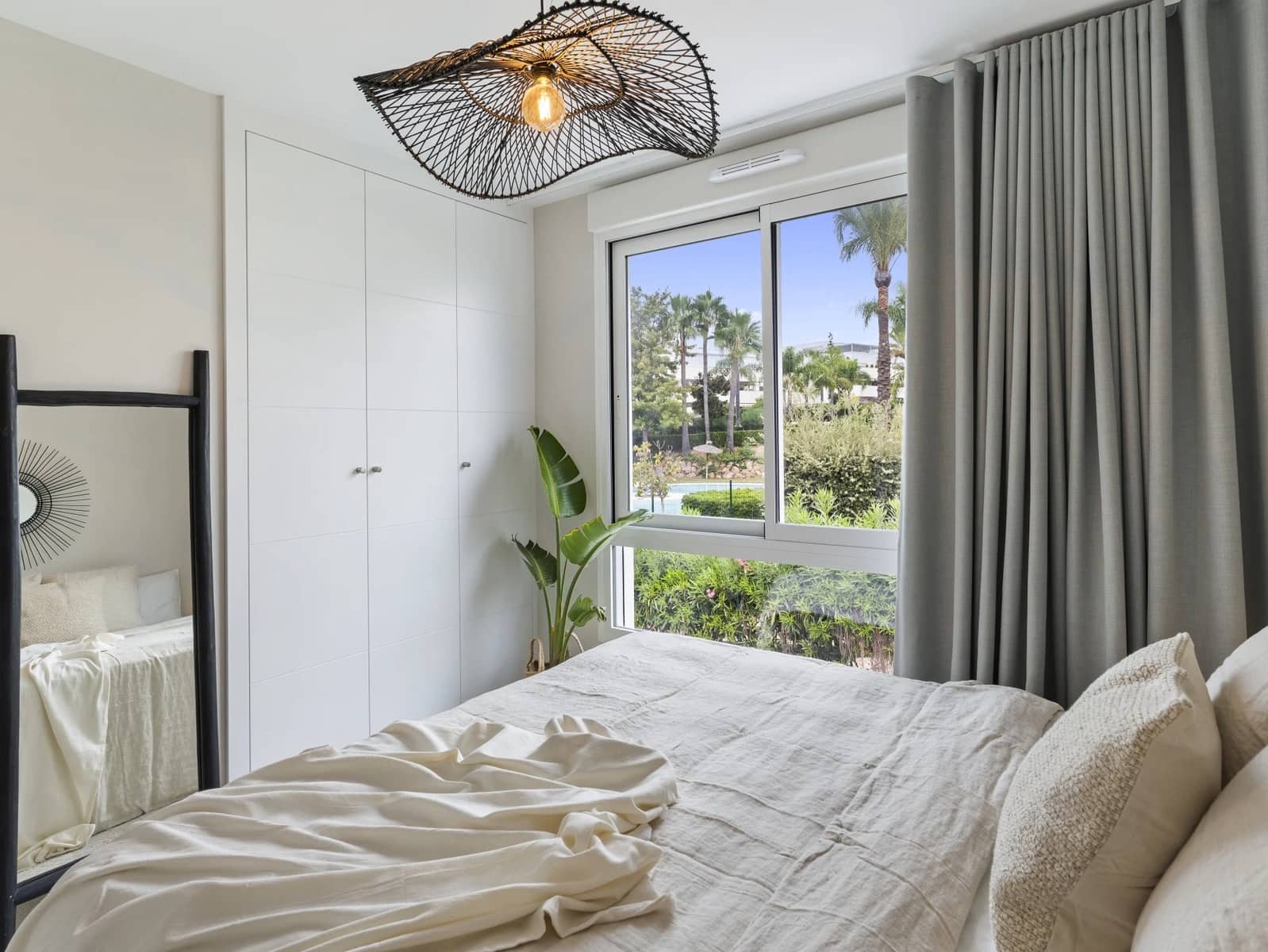 Casa de 5 habitaciones en Nueva Andalucia en venta con piscina - 1.295.000 € (Ref: 9480554)