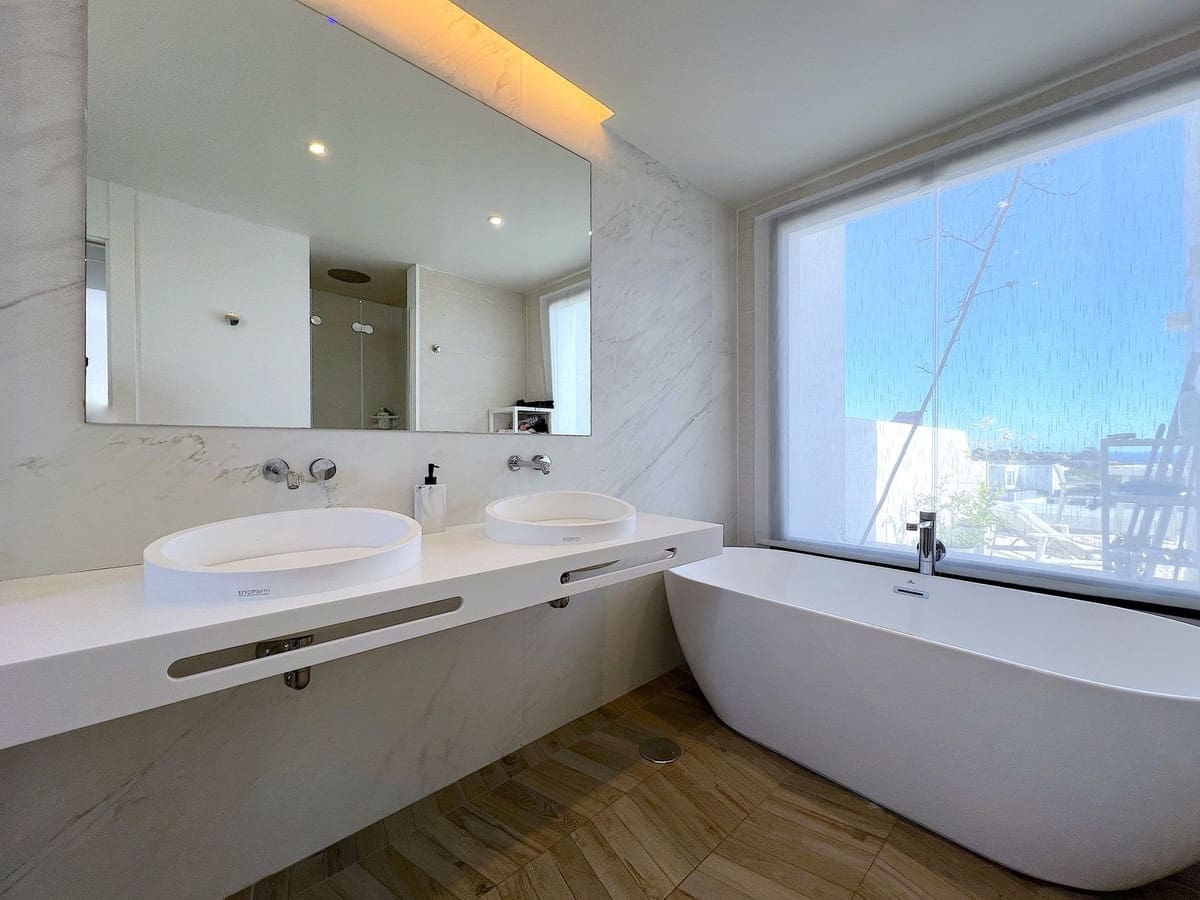 3 Zimmer Haus zu verkaufen in Marbella mit Pool - 1.475.000 € (Ref: 9480560)