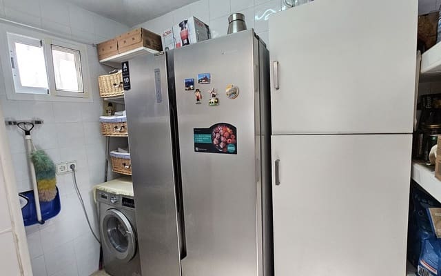 Chalet de 4 habitaciones en Alhaurín de la Torre en venta con piscina - 545.000 € (Ref: 9483558)