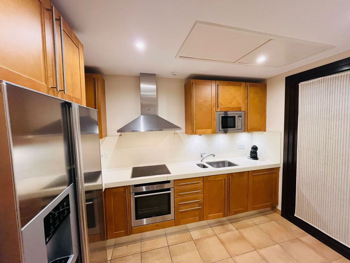 3 bedroom Semi-detached Villa for sale in Sotogrande with pool - € 695,000 (Ref: 9485318)