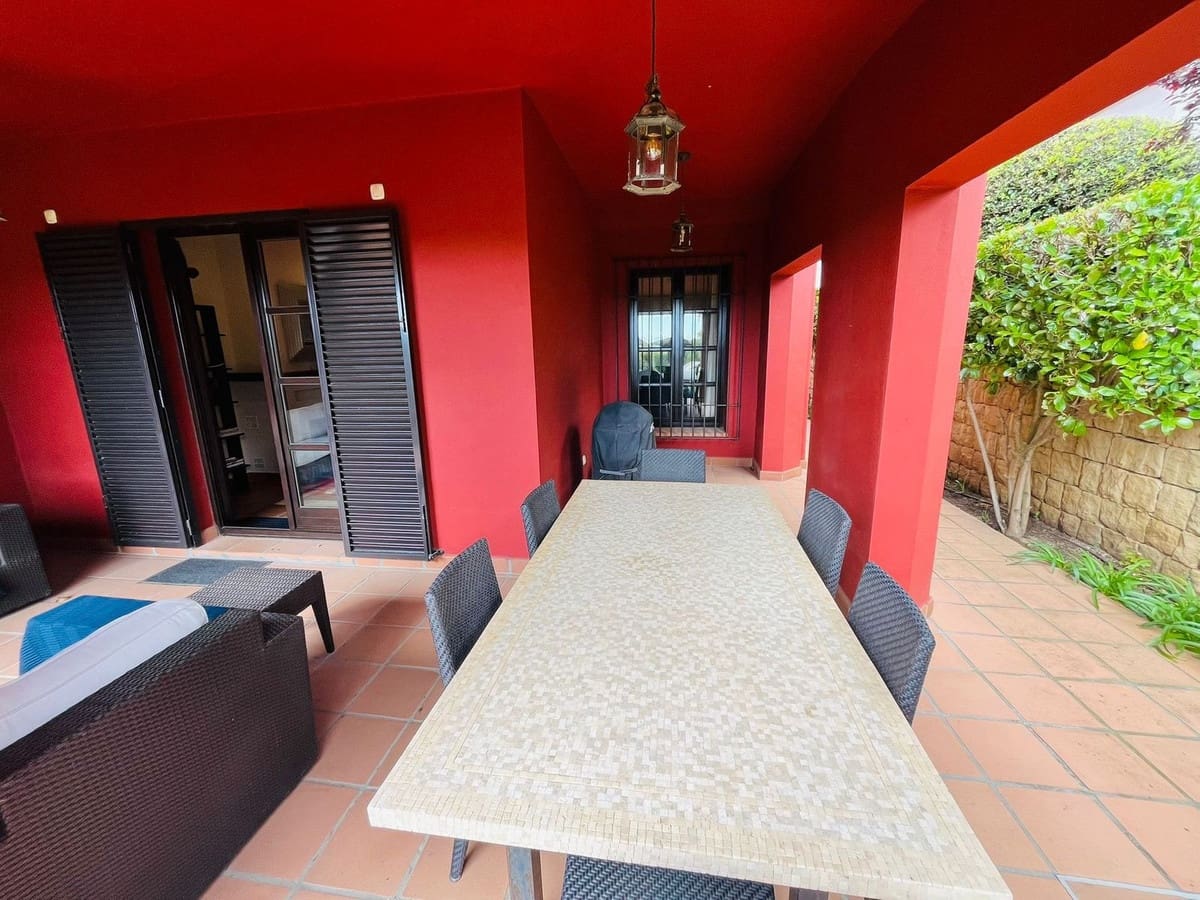 3 bedroom Semi-detached Villa for sale in Sotogrande with pool - € 695,000 (Ref: 9485318)