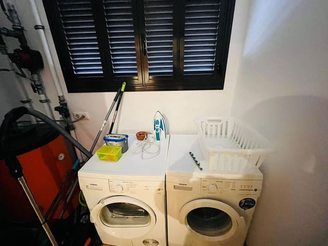 3 bedroom Semi-detached Villa for sale in Sotogrande, San Roque with pool - € 695,000 (Ref: 9485318)