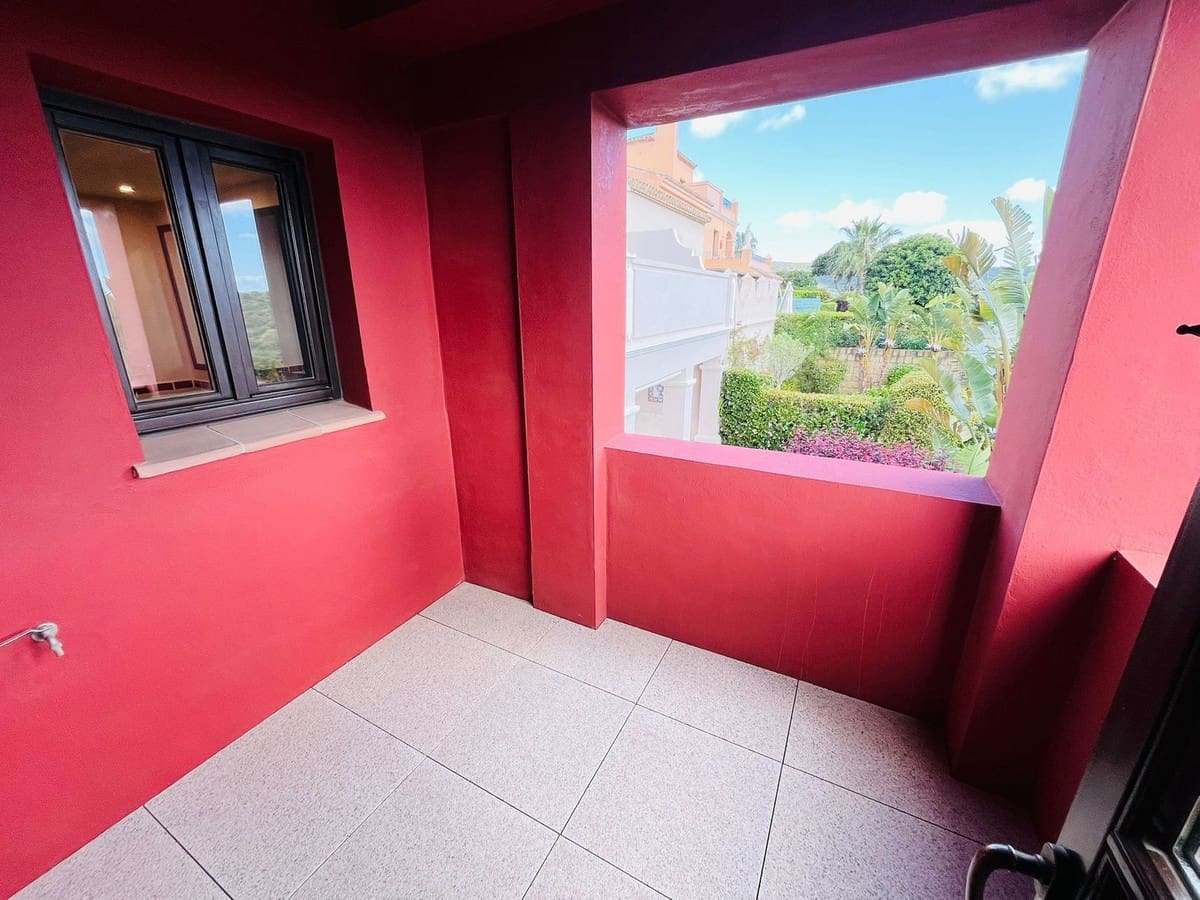 3 bedroom Semi-detached Villa for sale in Sotogrande with pool - € 695,000 (Ref: 9485318)