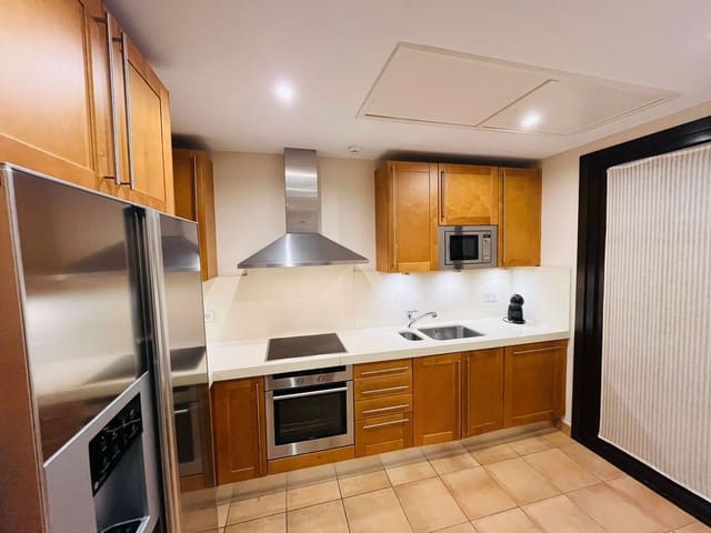 3 sypialnia Dom blizniak na sprzedaż w Sotogrande, San Roque z basenem - 695 000 € (Ref: 9485318)