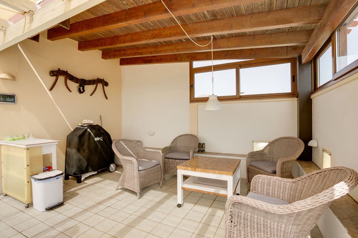 3 soverom Villa til salgs i Estepona med svømmebasseng - € 650 000 (Ref: 9488397)