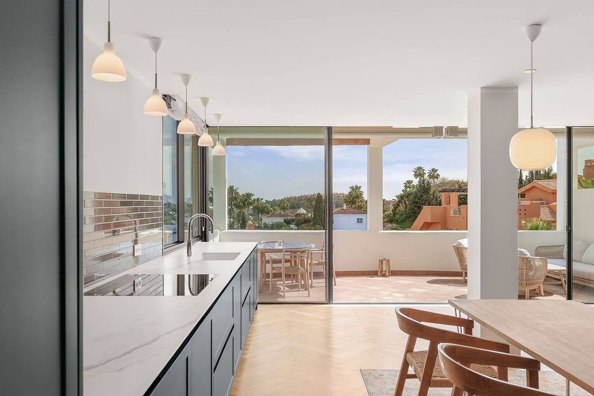 2 camera da letto Appartamento in vendita in Nueva Andalucia con piscina - 875.000 € (Rif: 9488398)