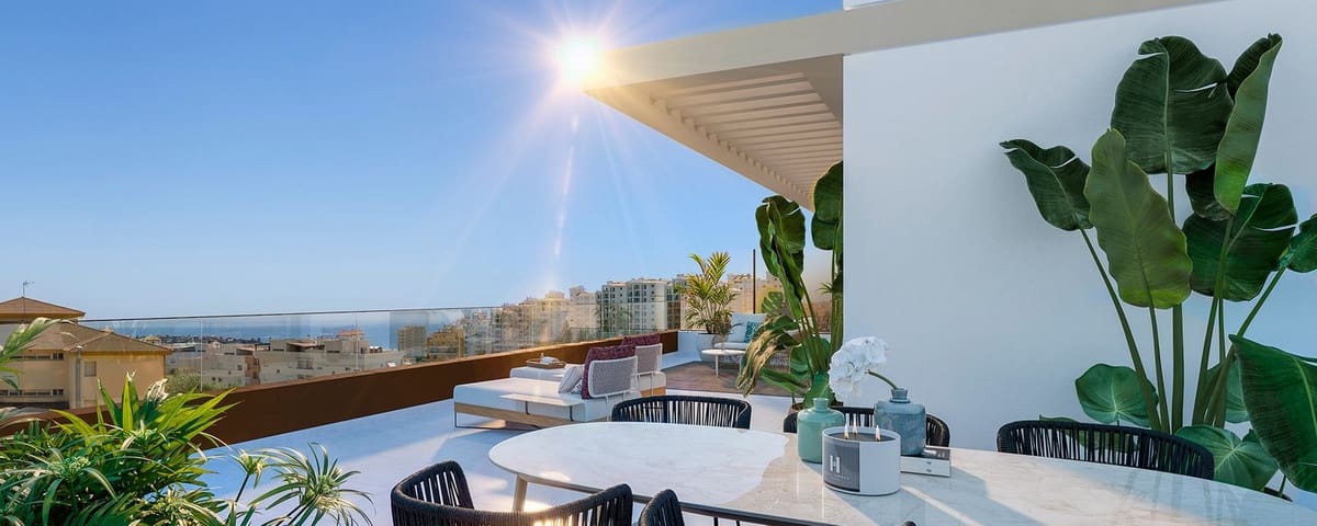 2 bedroom Apartment for sale in Estepona - € 595,000 (Ref: 9491593)