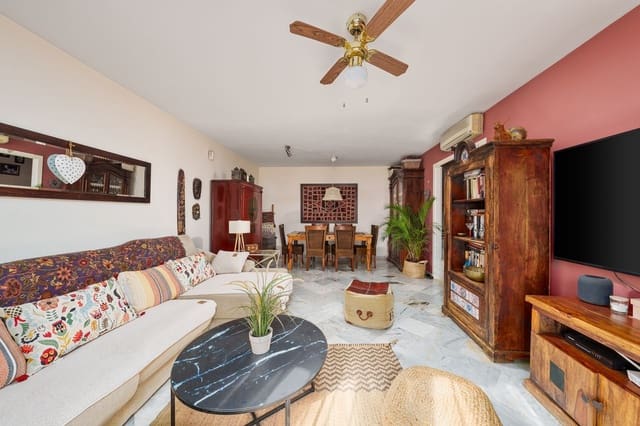 3 chambre Villa/Maison Semi-Mitoyenne à vendre à Ricardo Soriano, Marbella avec piscine - 790 000 € (Ref: 9491595)