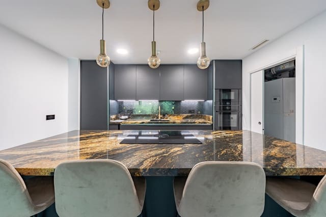 3 soverom Leilighet til salgs i Benahavís pueblo, Benahavís med svømmebasseng - € 790 000 (Ref: 9495452)