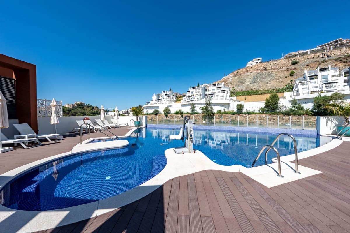 3 soverom Leilighet til salgs i Benahavis med svømmebasseng - € 790 000 (Ref: 9495452)