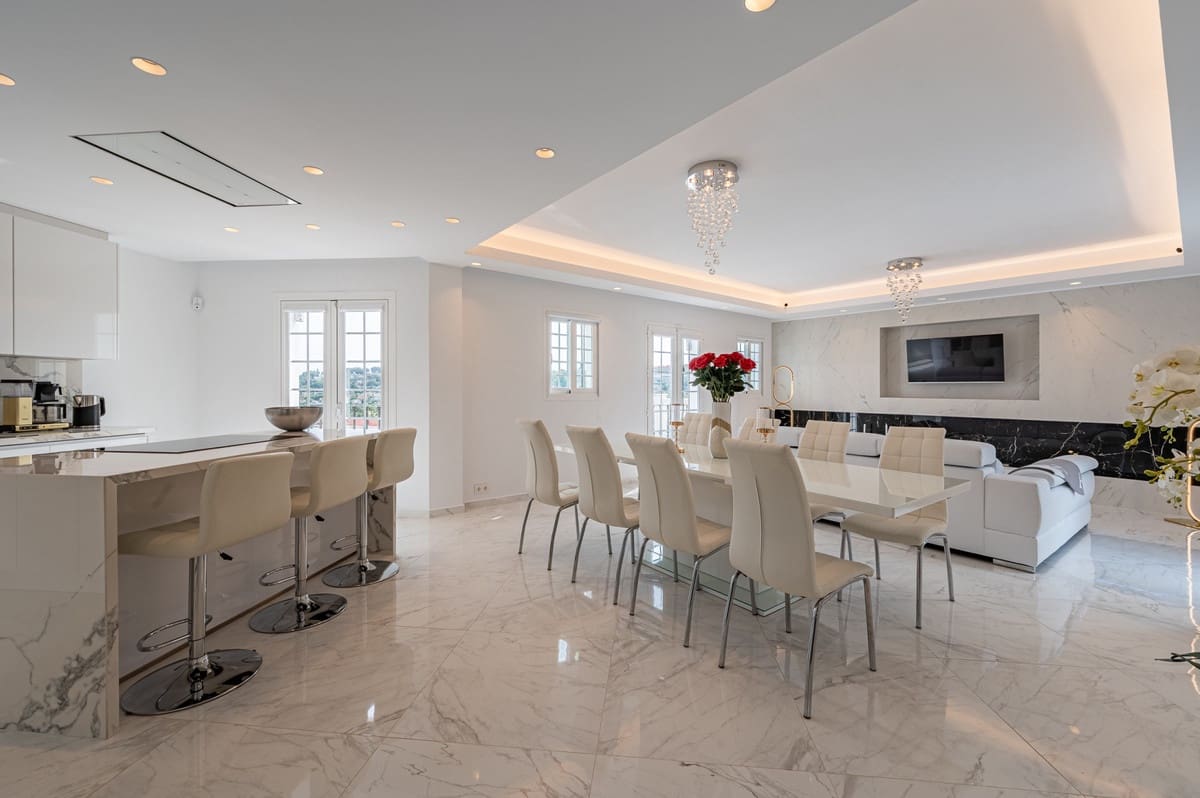 3 soveværelse Byhus til salg i Nueva Andalucia - € 925.000 (Ref: 9499764)