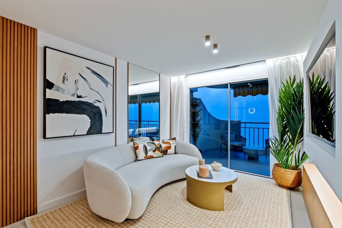 2 slaapkamer Appartement te koop in Fuengirola met zwembad - € 699.000 (Ref: 9504453)