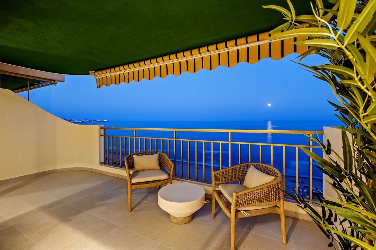 2 slaapkamer Appartement te koop in Fuengirola met zwembad - € 699.000 (Ref: 9504453)