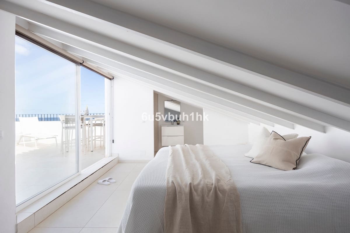 2 soveværelse Penthouse til salg i Puerto Banus - € 870.000 (Ref: 9504582)