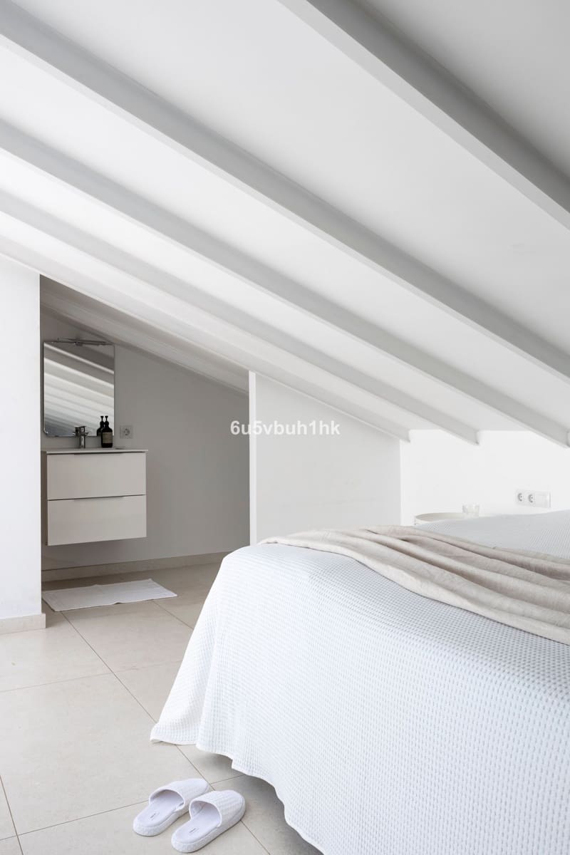 2 soveværelse Penthouse til salg i Puerto Banus - € 870.000 (Ref: 9504582)