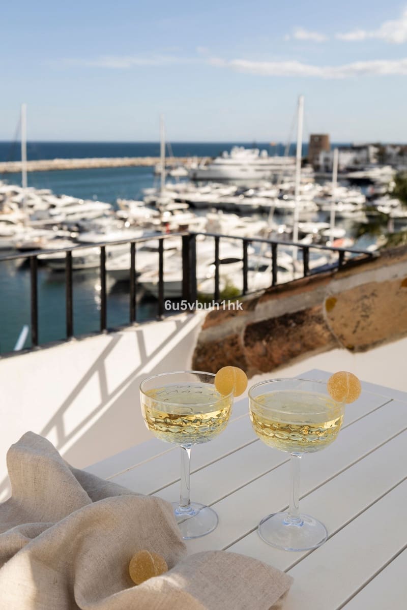 2 soveværelse Penthouse til salg i Puerto Banus - € 870.000 (Ref: 9504582)