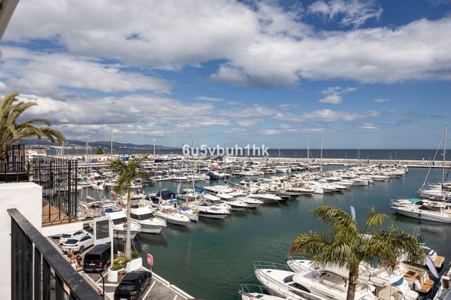 2 soveværelse Penthouse til salg i Puerto Banus, Marbella - € 870.000 (Ref: 9504582)