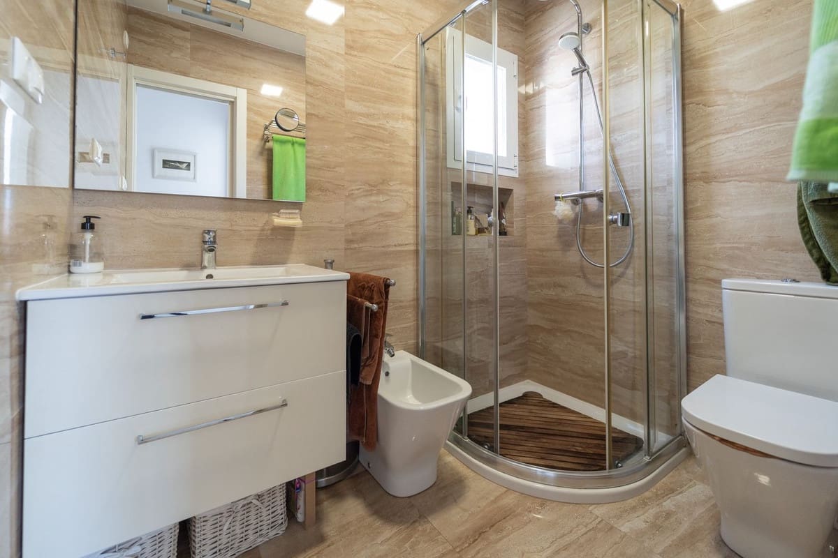 2 makuuhuone Paritalo myytävänä paikassa Mijas Costa mukana uima-altaan - 460 000 € (Ref: 9509113)