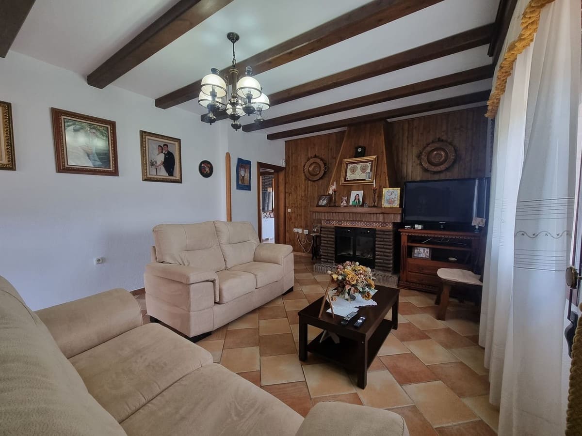 Chalet de 4 habitaciones en Alhaurín el Grande en venta con garaje - 590.000 € (Ref: 9509115)