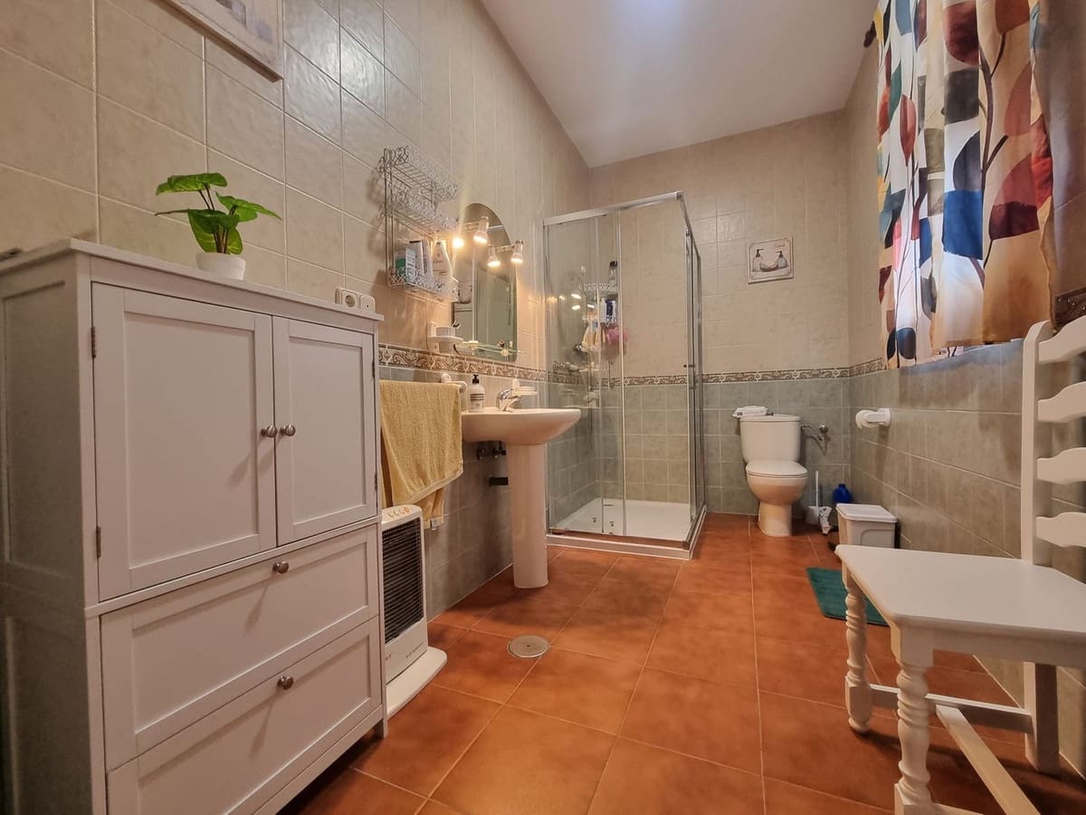 Chalet de 4 habitaciones en Alhaurín el Grande en venta con garaje - 590.000 € (Ref: 9509115)