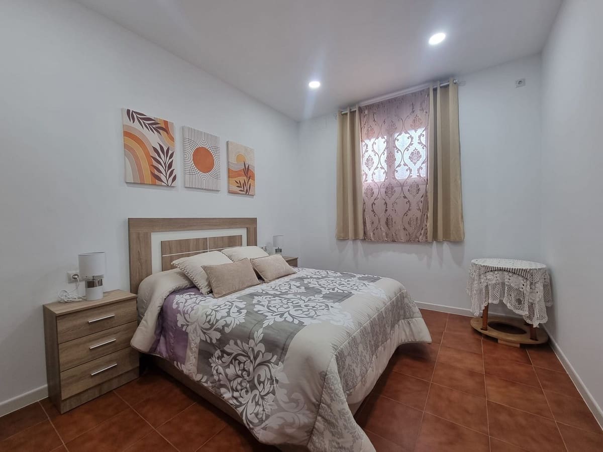 Chalet de 4 habitaciones en Alhaurín el Grande en venta con garaje - 590.000 € (Ref: 9509115)