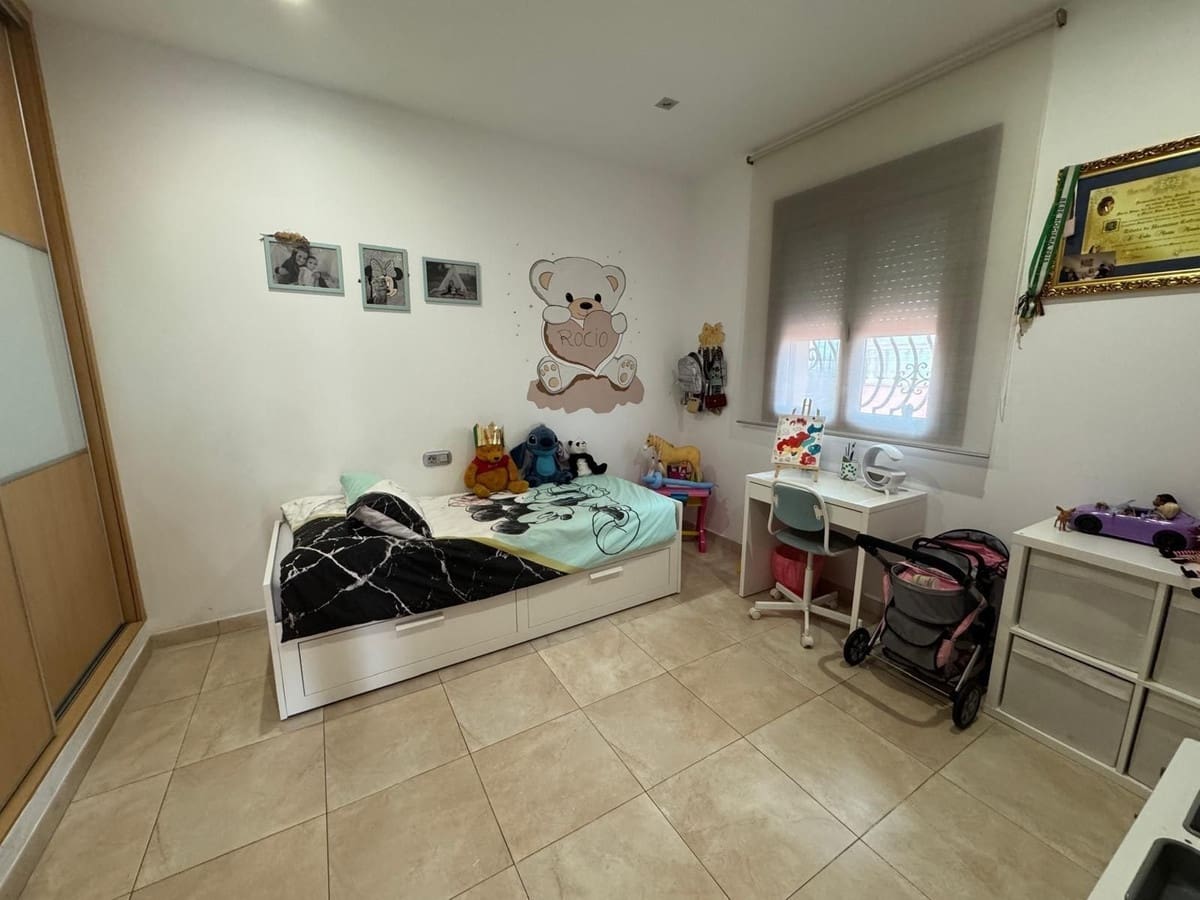 Chalet de 4 habitaciones en Benalmadena Costa en venta - 610.000 € (Ref: 9509116)