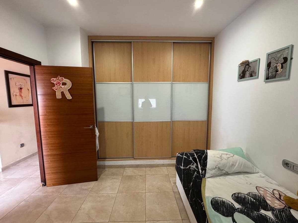 Chalet de 4 habitaciones en Benalmadena Costa en venta - 610.000 € (Ref: 9509116)
