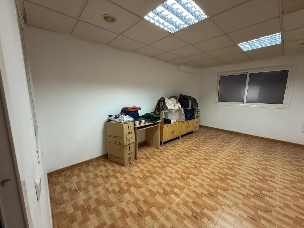 Chalet de 4 habitaciones en Benalmadena Costa en venta - 610.000 € (Ref: 9509116)