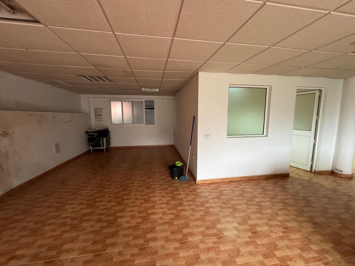 Chalet de 4 habitaciones en Benalmadena Costa en venta - 610.000 € (Ref: 9509116)