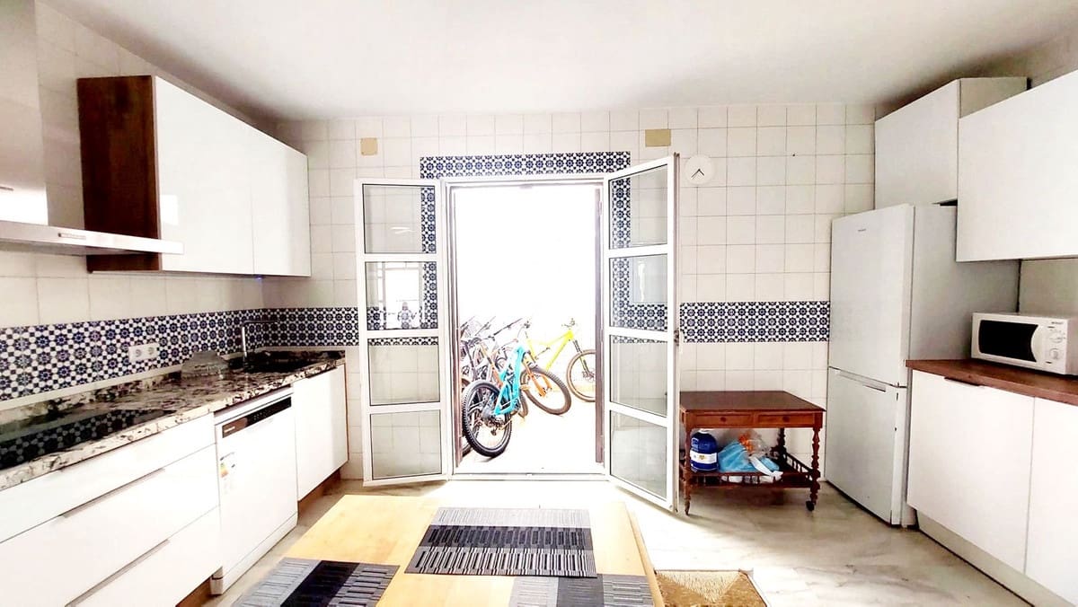 4 sovrum Hus till salu i Fuengirola med pool - 675 000 € (Ref: 9509118)