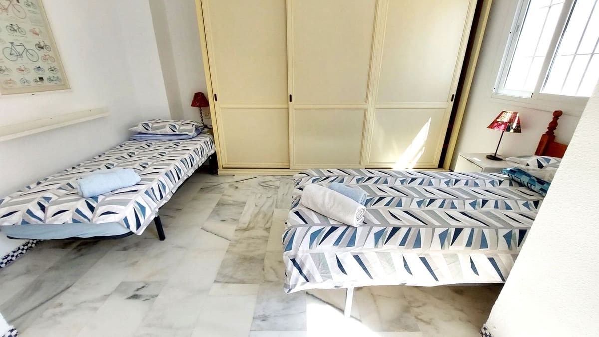 4 sovrum Hus till salu i Fuengirola med pool - 675 000 € (Ref: 9509118)