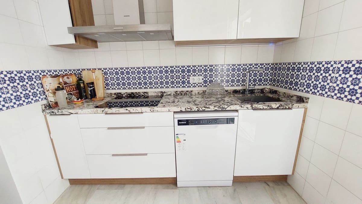 4 sovrum Hus till salu i Fuengirola med pool - 675 000 € (Ref: 9509118)