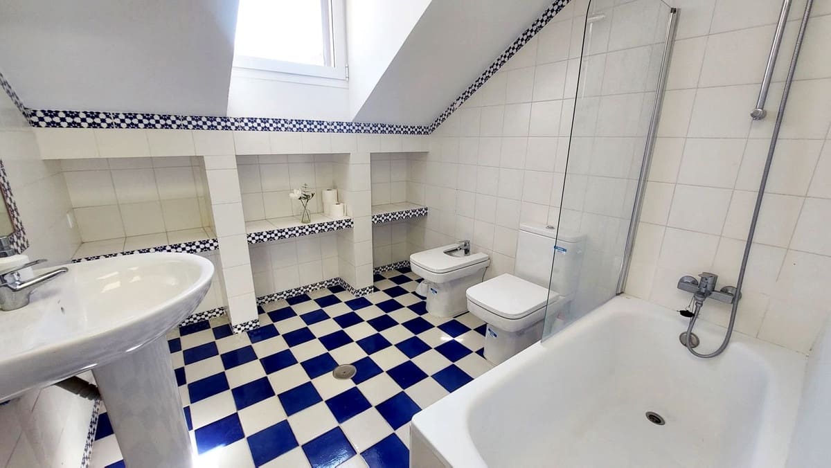 4 sovrum Hus till salu i Fuengirola med pool - 675 000 € (Ref: 9509118)