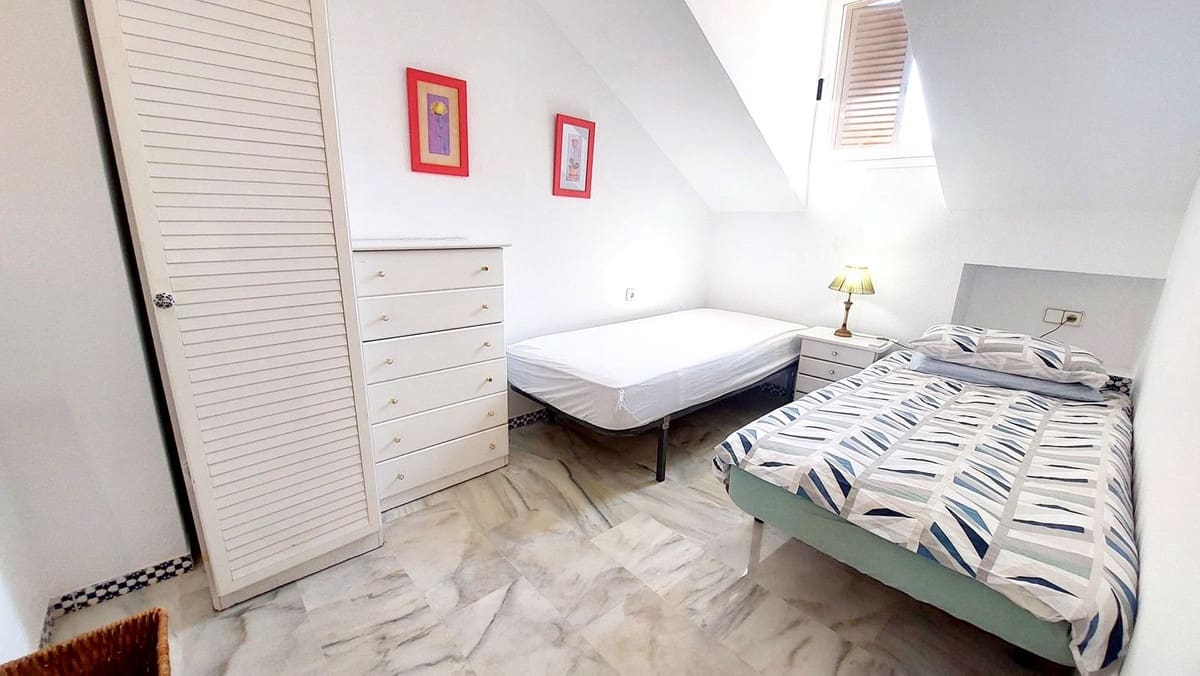 4 sovrum Hus till salu i Fuengirola med pool - 675 000 € (Ref: 9509118)