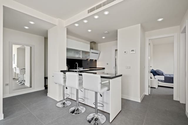 2 quarto Apartamento para venda em Benalmadena Costa, Benalmádena com piscina - 535 000 € (Ref: 9516282)